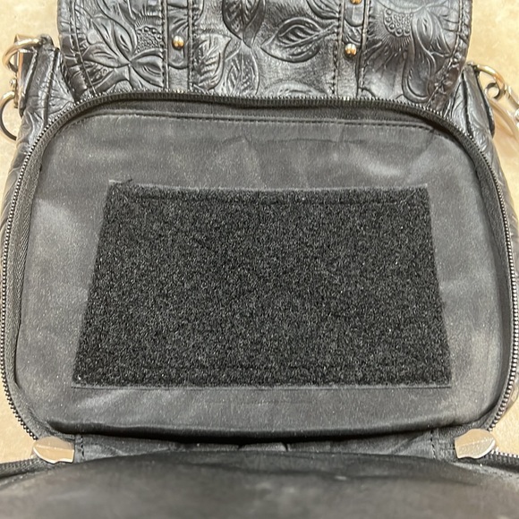 Gun Toten Mama's Simple Bling shoulder/Crossbody bag - Picture 12 of 14